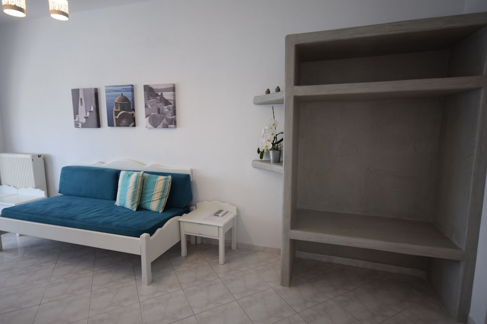 Фото Acrothea Suites & Villas