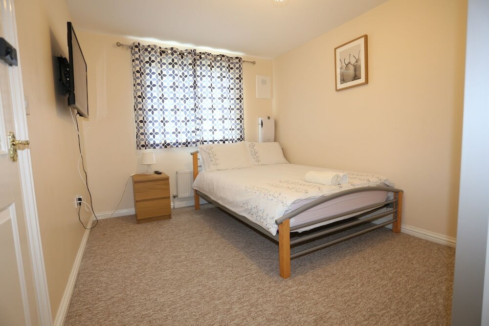 Фото Beautiful 4 beds Hillview House