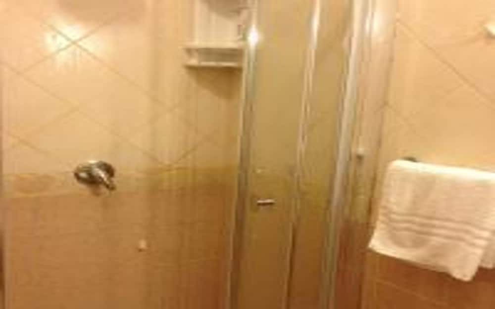 Фото Guesthouse Alex II