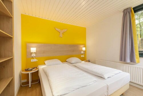 Гостиница Hotel Het Heijderbos by Center Parks в Боксмере