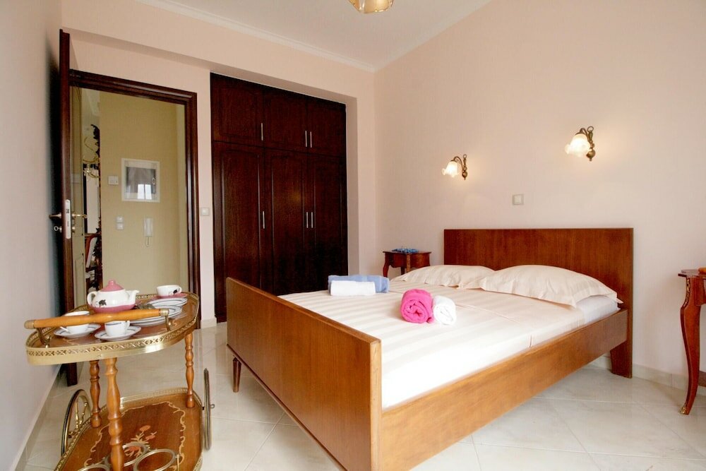 Фото Luxurious Villa Anthi