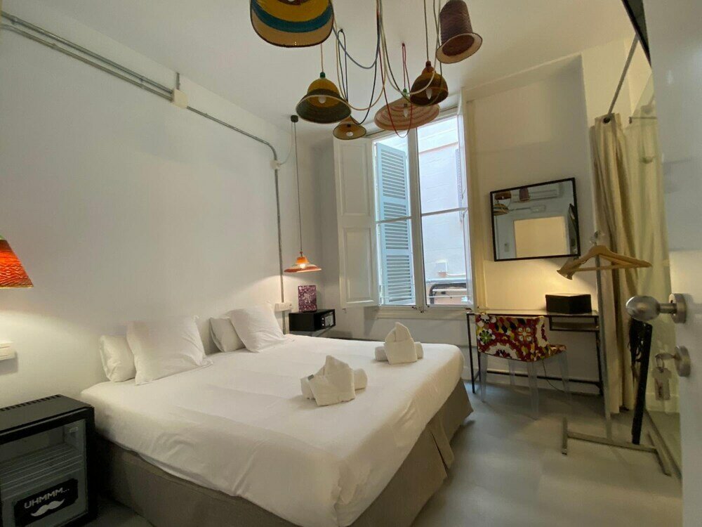 Фото Antiguo Brondo Selfcheck-in Smart Rooms