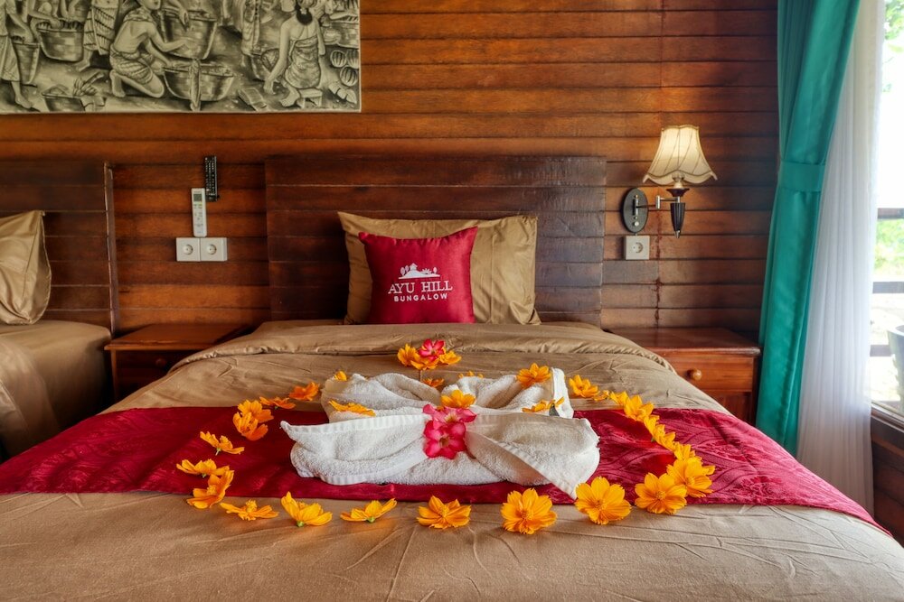 Фото Ayu Hill Bungalow