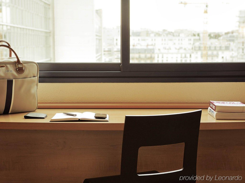 Фото ibis Paris Ornano Montmartre North 18th