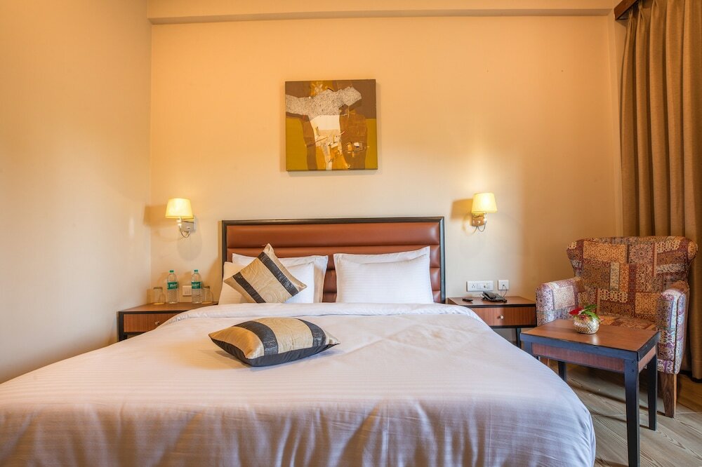 Фото The Lalita Grand