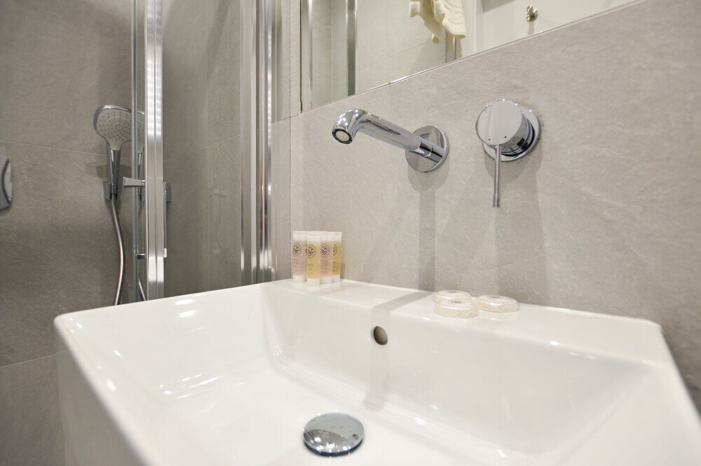 Фото Leinster Square Serviced Apartments