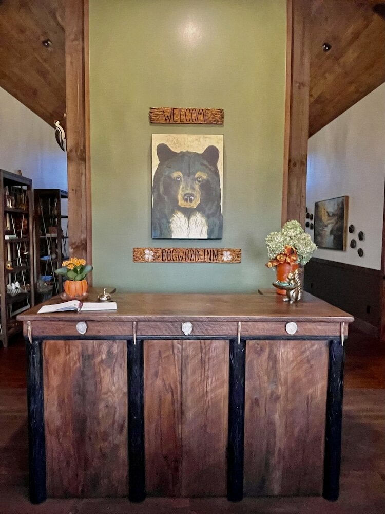 Фото The Dogwood Inn