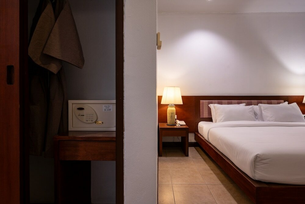 Фото Rose Bay Resort