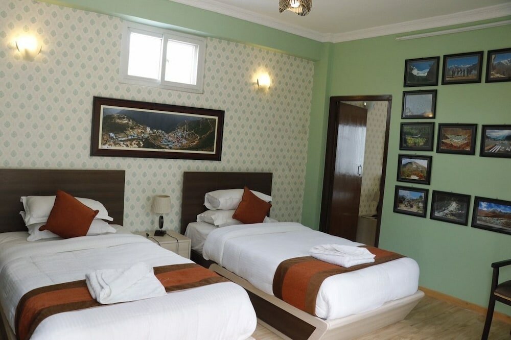 Фото Himalayan Hotel and Service Apartments