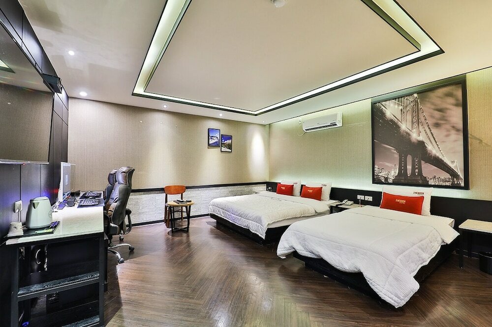 Фото 2heaven Hotel