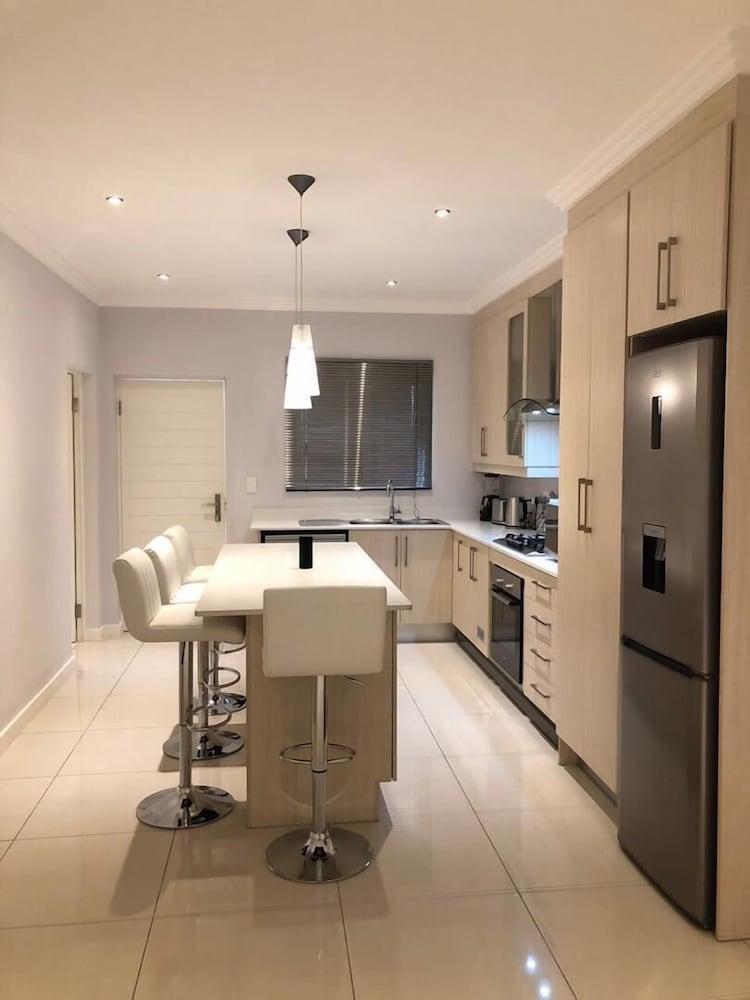 Фото Stunning Apartment in Sandton