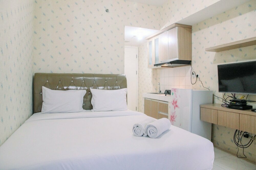 Hotel Modern And Cozy Studio At Springlake Summarecon Bekasi Apartment, Bekasi, photo