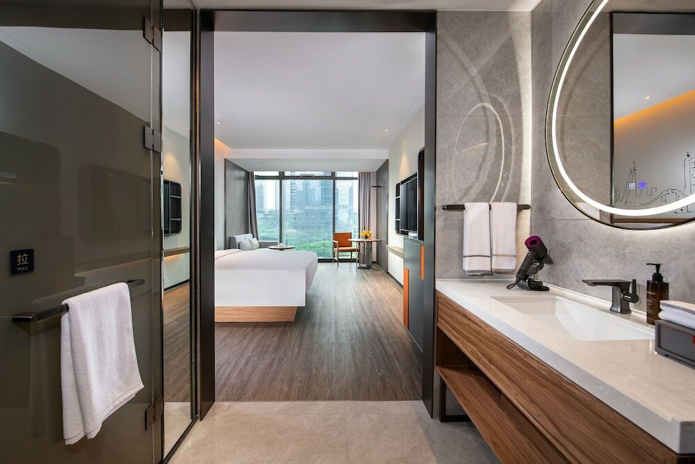 Фото UrCove by Hyatt Shenzhen Bay Eco Tech Park