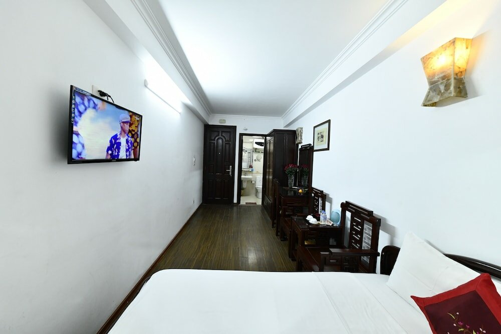 Фото Phoenix Legend Hotel