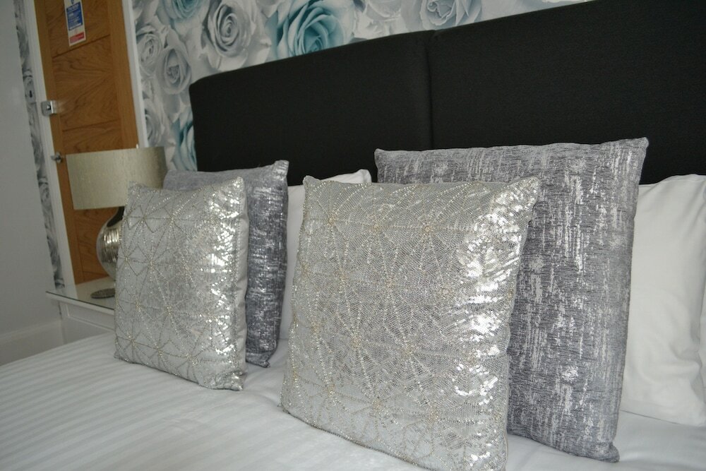 Фото Harriet House B&b