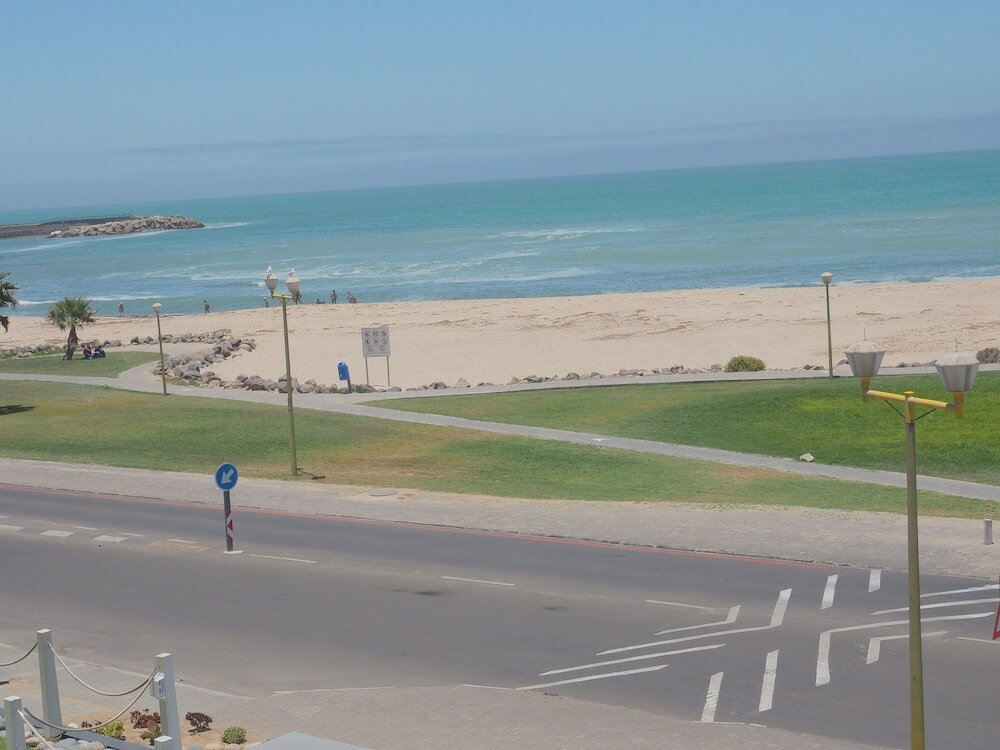 Фото At the Sea Guesthouse