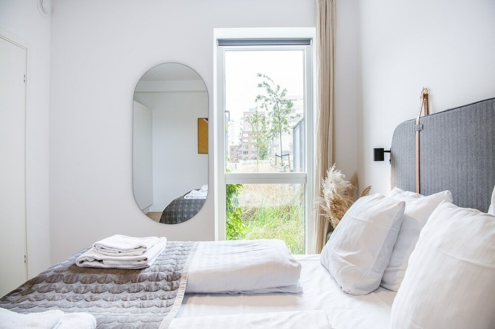 Фото By the Beach Gardens - Into This Place