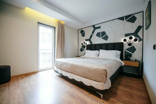 Гостиница Richmond Hotel в Корче