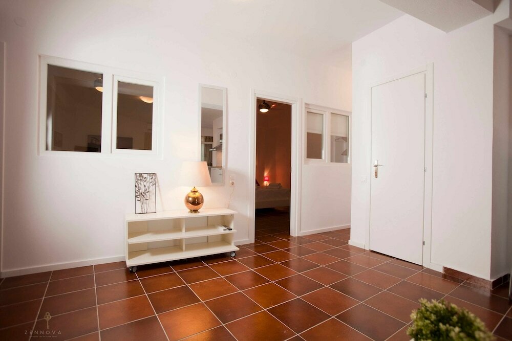 Фото Zennova 32 Kallithea Blue Paradise