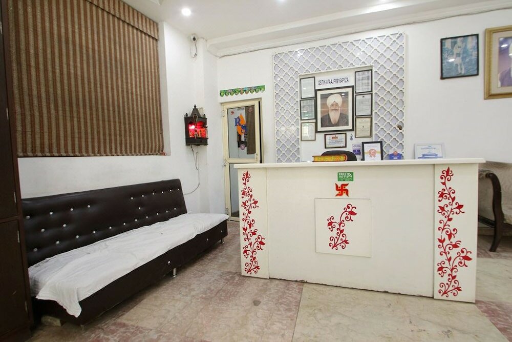 Фото Hotel R. S. International