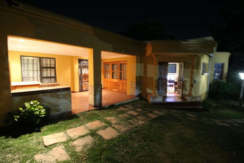 Фото отеля 5