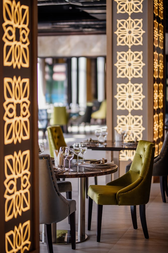 Фото Hills Hotel