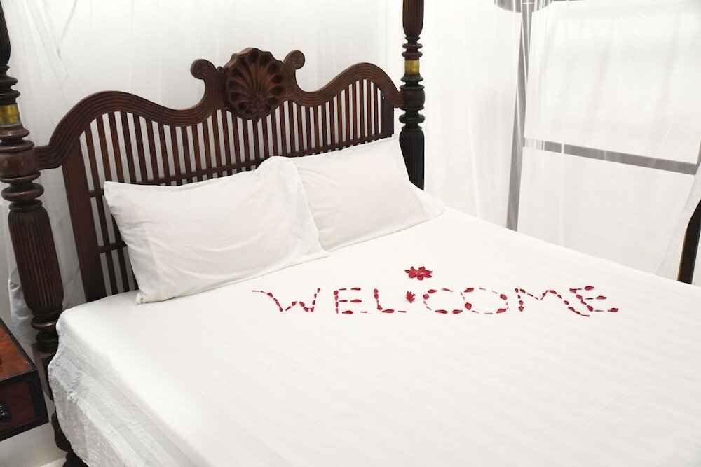 Фото Orchard House