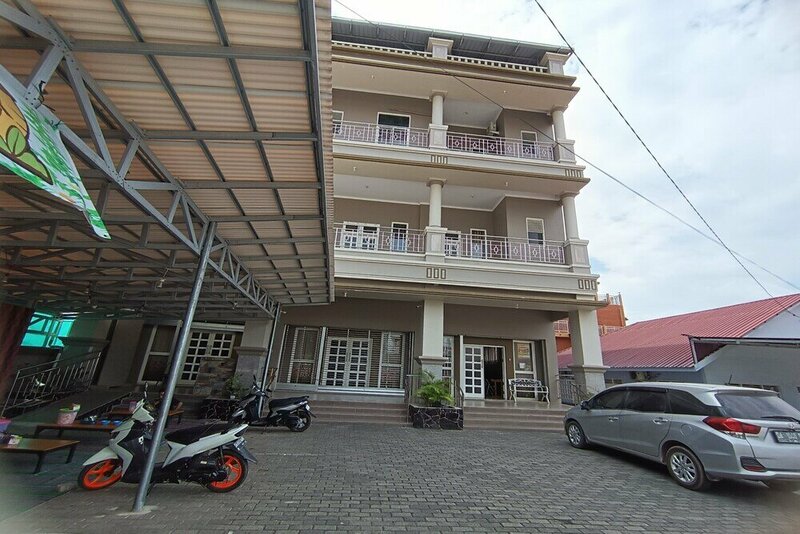 Гостиница Oyo 93122 Pondok Puti Sartika Syariah