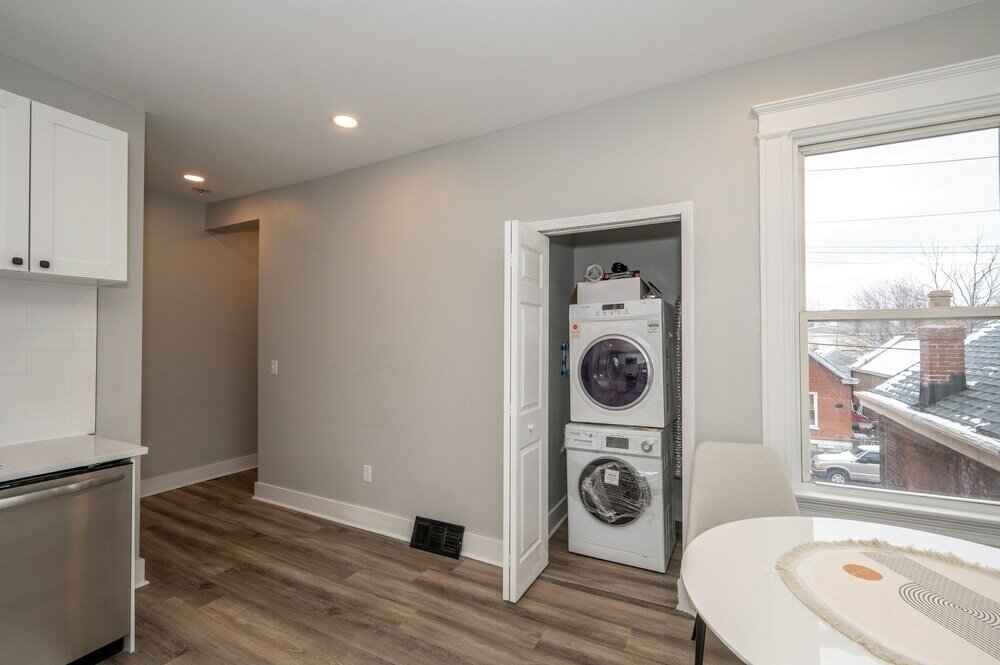 Фото The Luxe Spot Suites