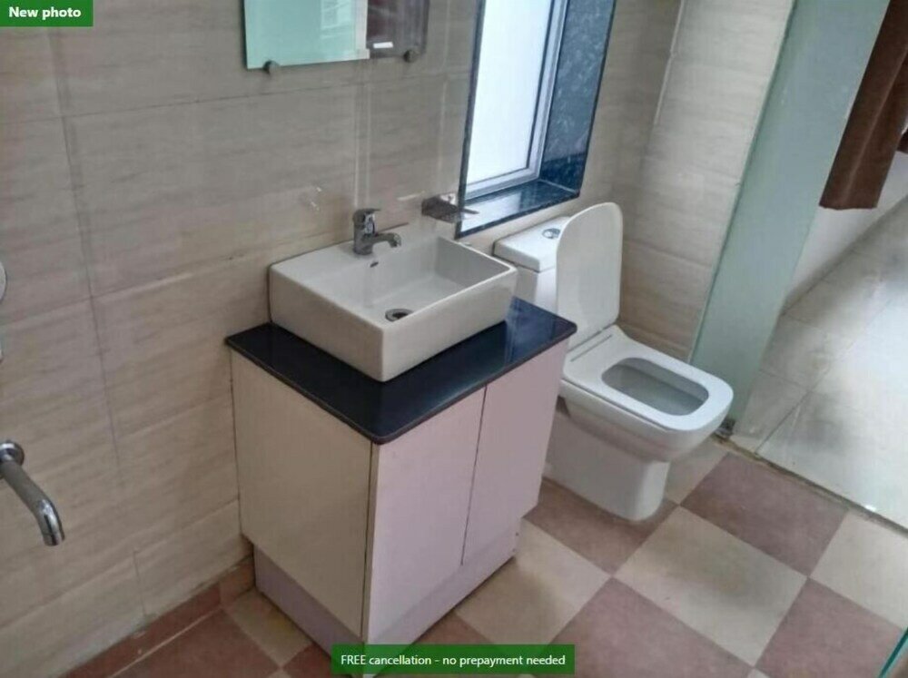 Фото Roomshala 077 Hotel City Life