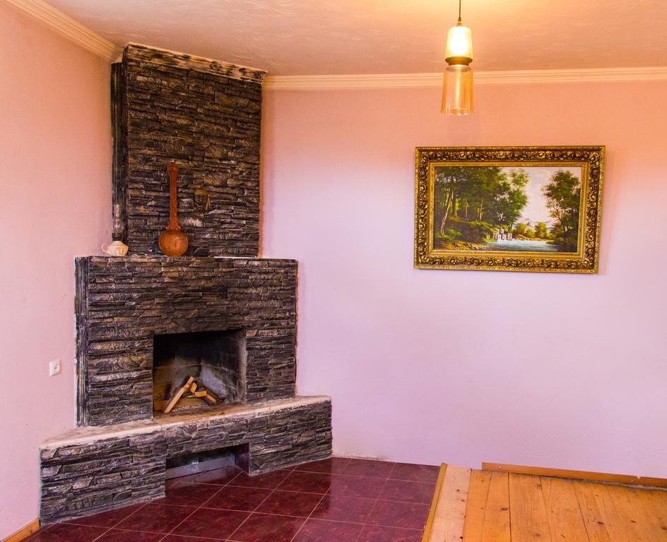 Фото Amiran's Lake