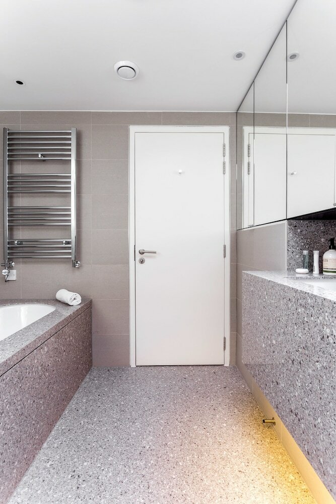 Фото Greek Street Penthouse