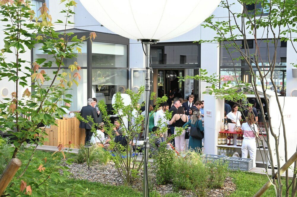 Фото 212316336475