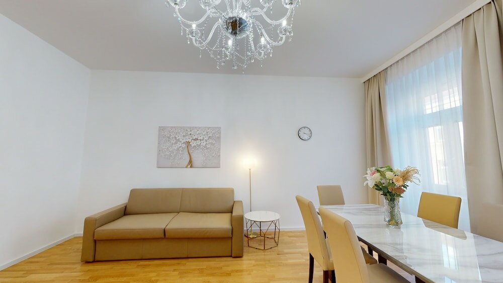 Фото Alon Homes Vienna – Premium City Center Apartments