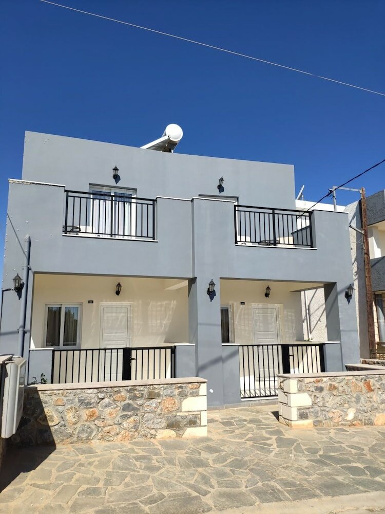 Фото Ocean Analipsis Apartments