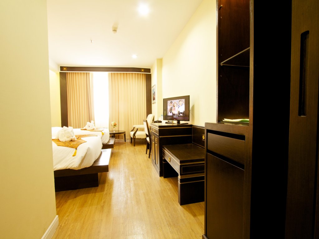 Фото Wangchan Riverview Hotel