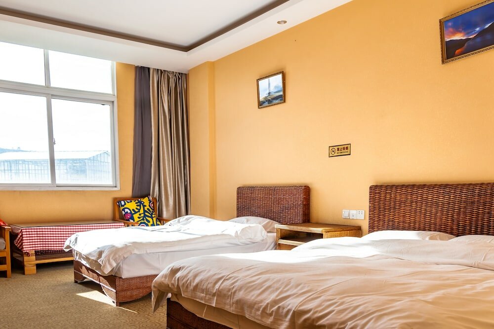 Фото ShangriLa Free Life Youth Hostel