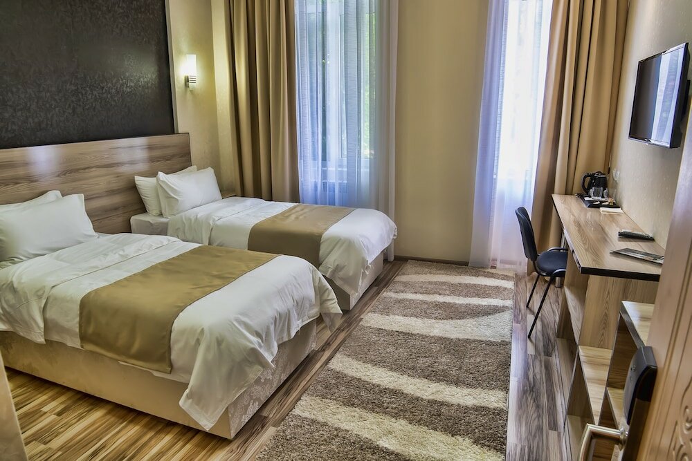 Фото Level hotel Osh