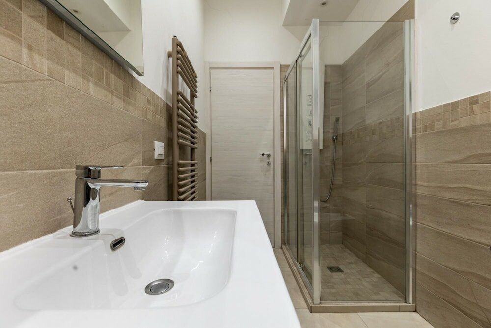 Фото Palazzina Carracci - Appartamento Tarantino