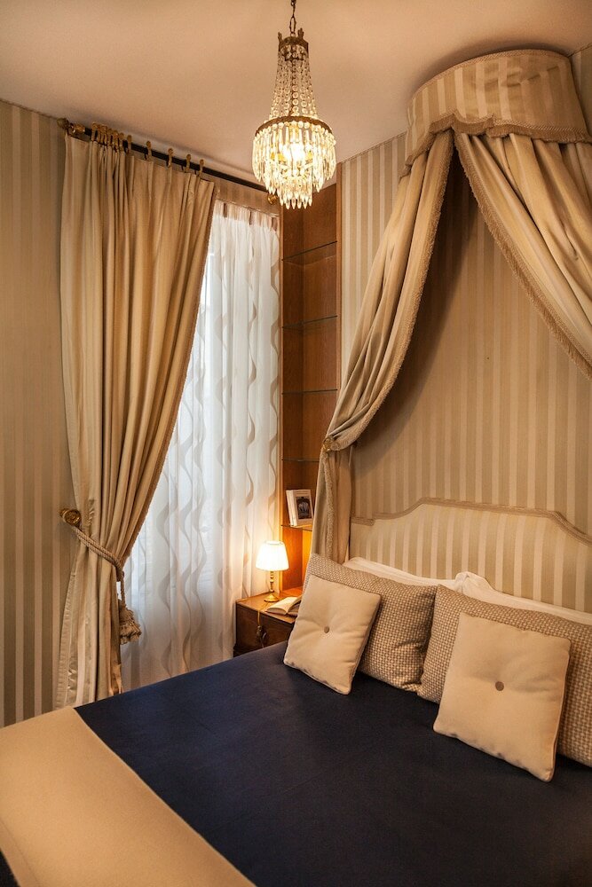 Фото Prestigious Apartment Piazza Navona