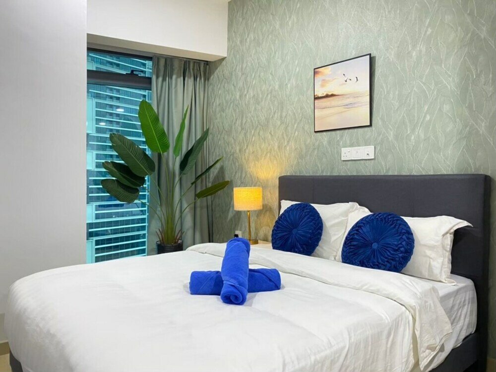 Фото Eaton Suites Klcc