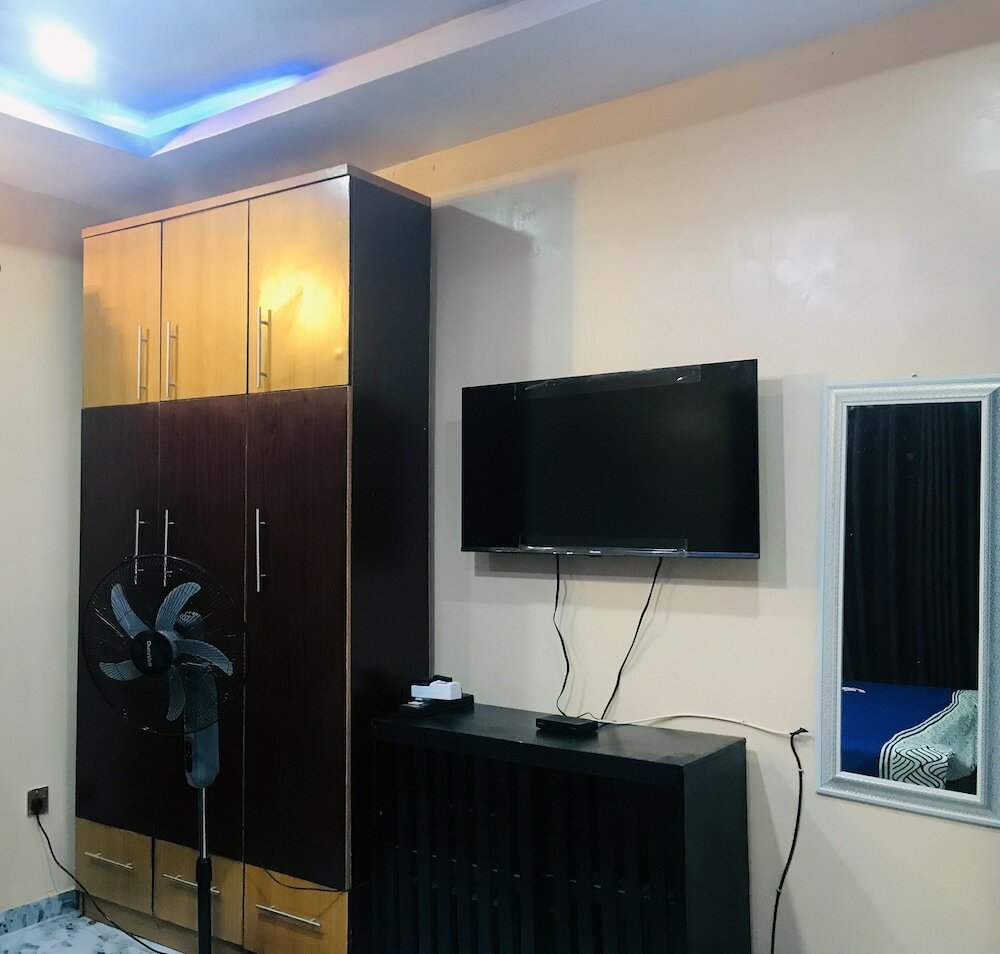 Фото Umbrella Properties Eleyele Ibadan