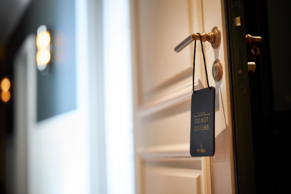 Фото Hôtel Victoria