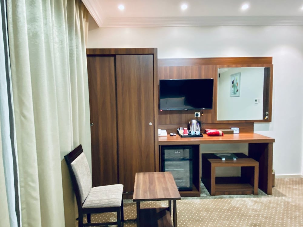 Фото Etlalat Uhuhd Hotel