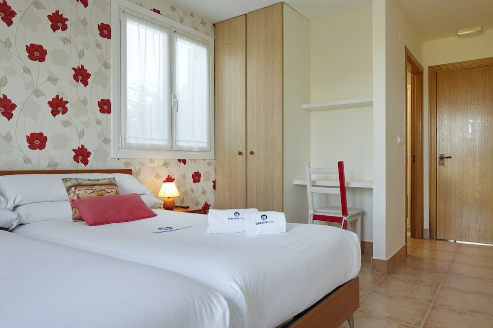 Фото Xabin Etxea - Basque Stay