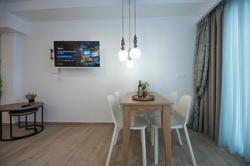 Фото Ammos Luxury Suites