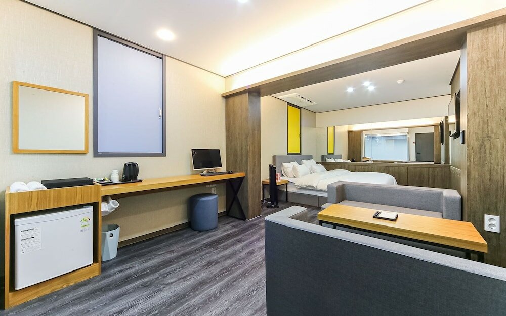 Фото Busan Myeongji Bm Hotel