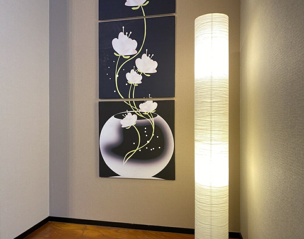 Фото Chatan Tall House