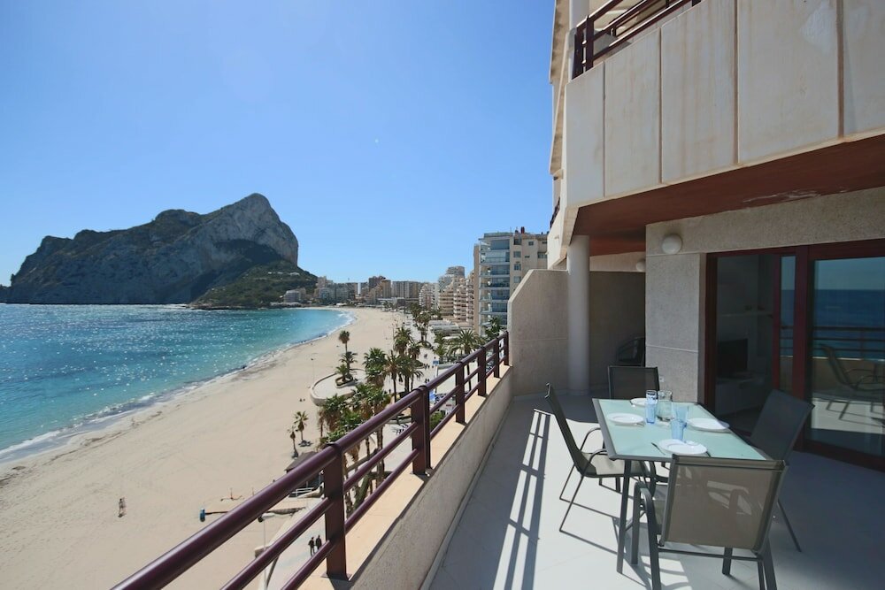 Фото New 2019 Exclusive Frontline Duplex Penthouse