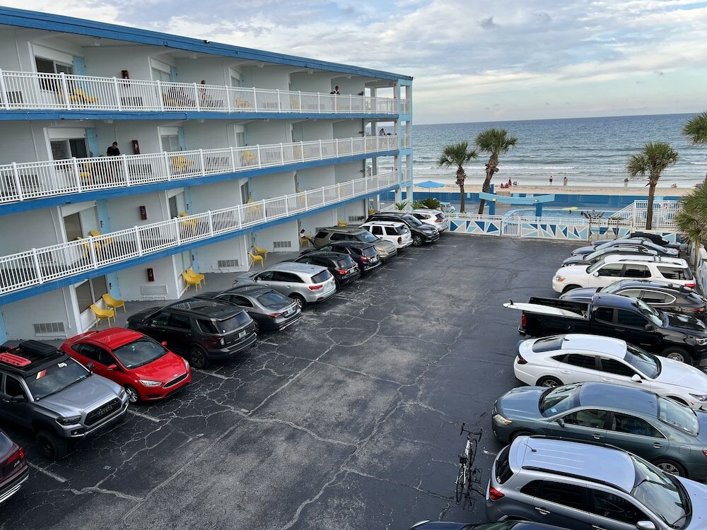 Фото Chateau Mar Beach Resort